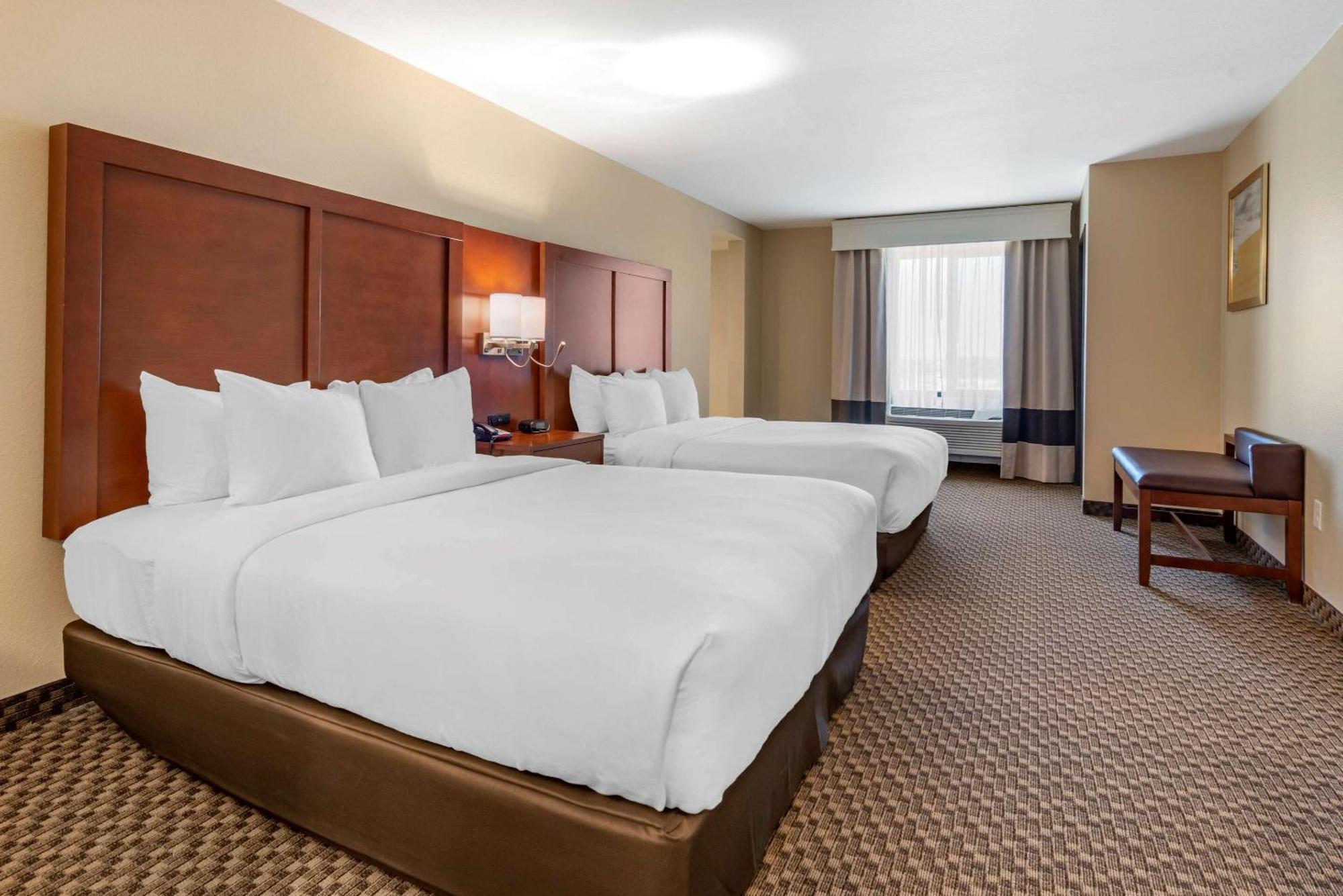 Queen Room Two Queen Beds Accessible or Non-Smoking
