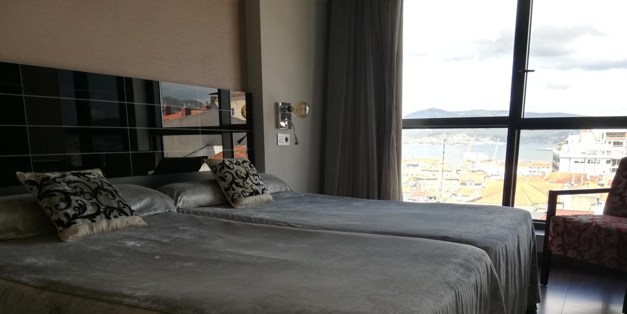 Quarto Duplo ou Twin com Vista Mar