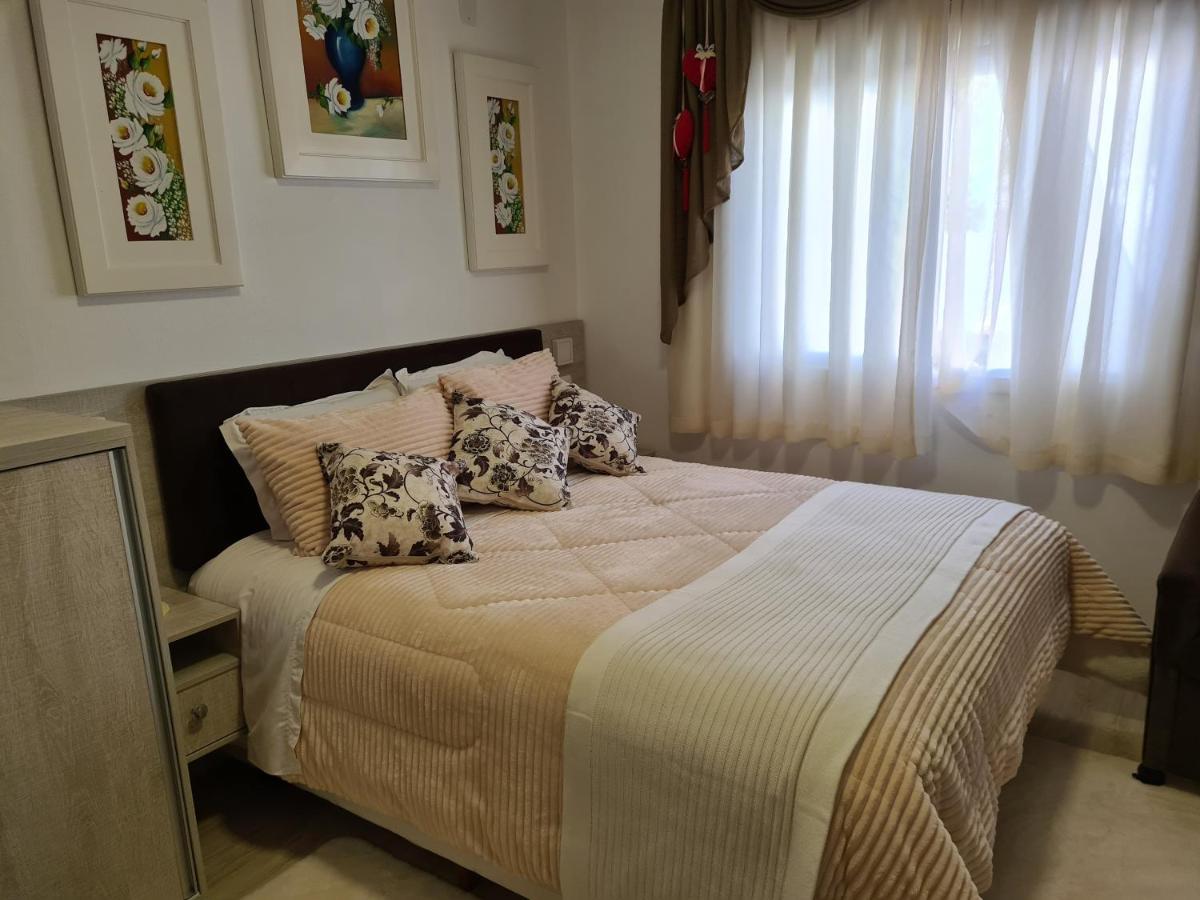 Deluxe Double Room Bath