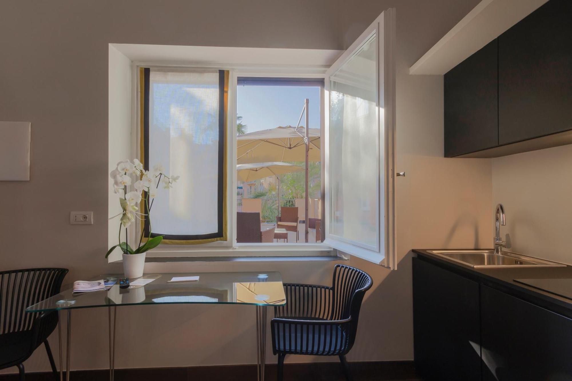 Apartment Spa Access