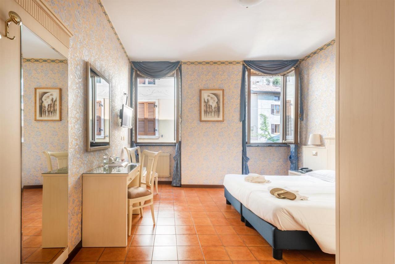 Double or Twin Room Village View
