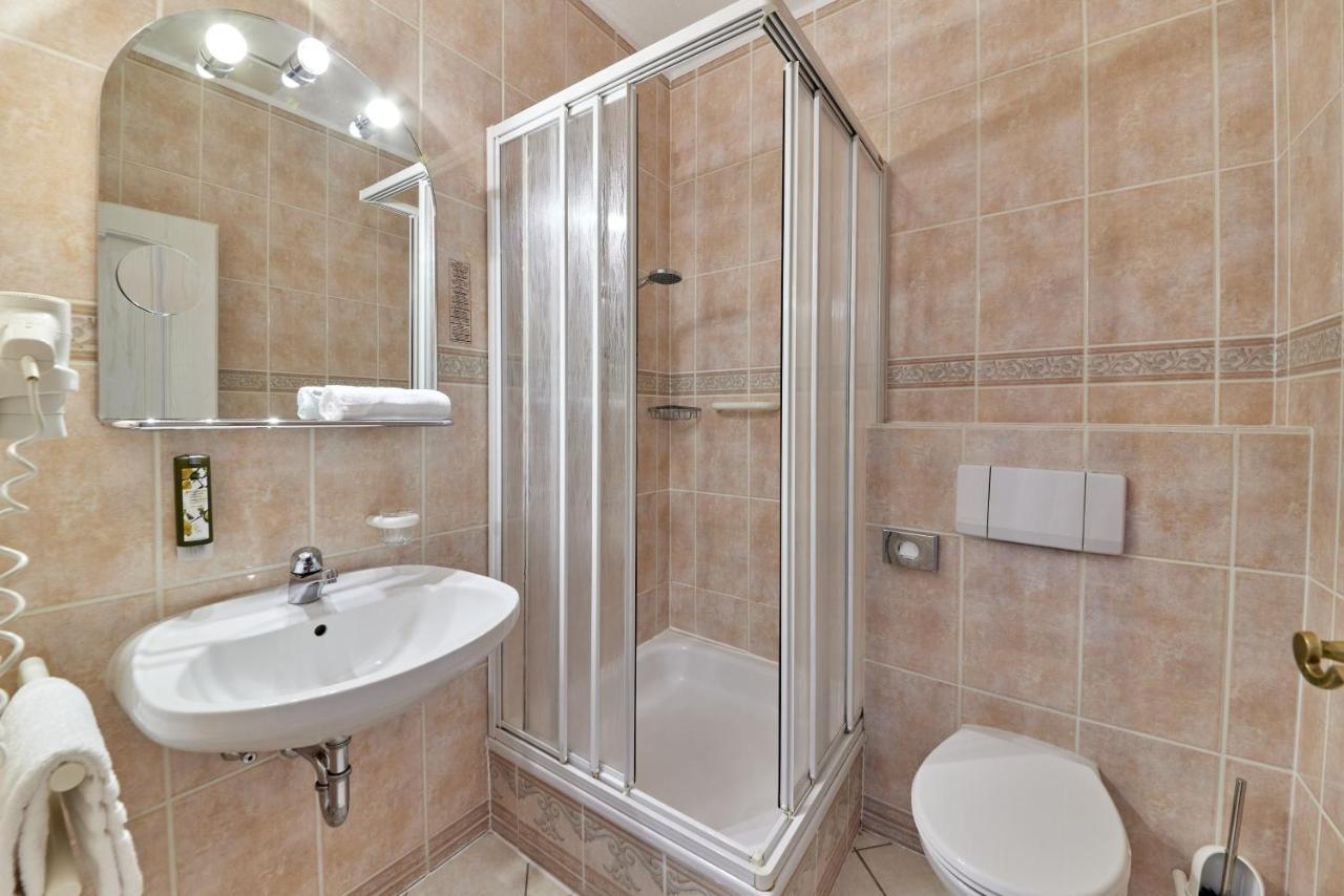 Single Room,1287971611:JPEG