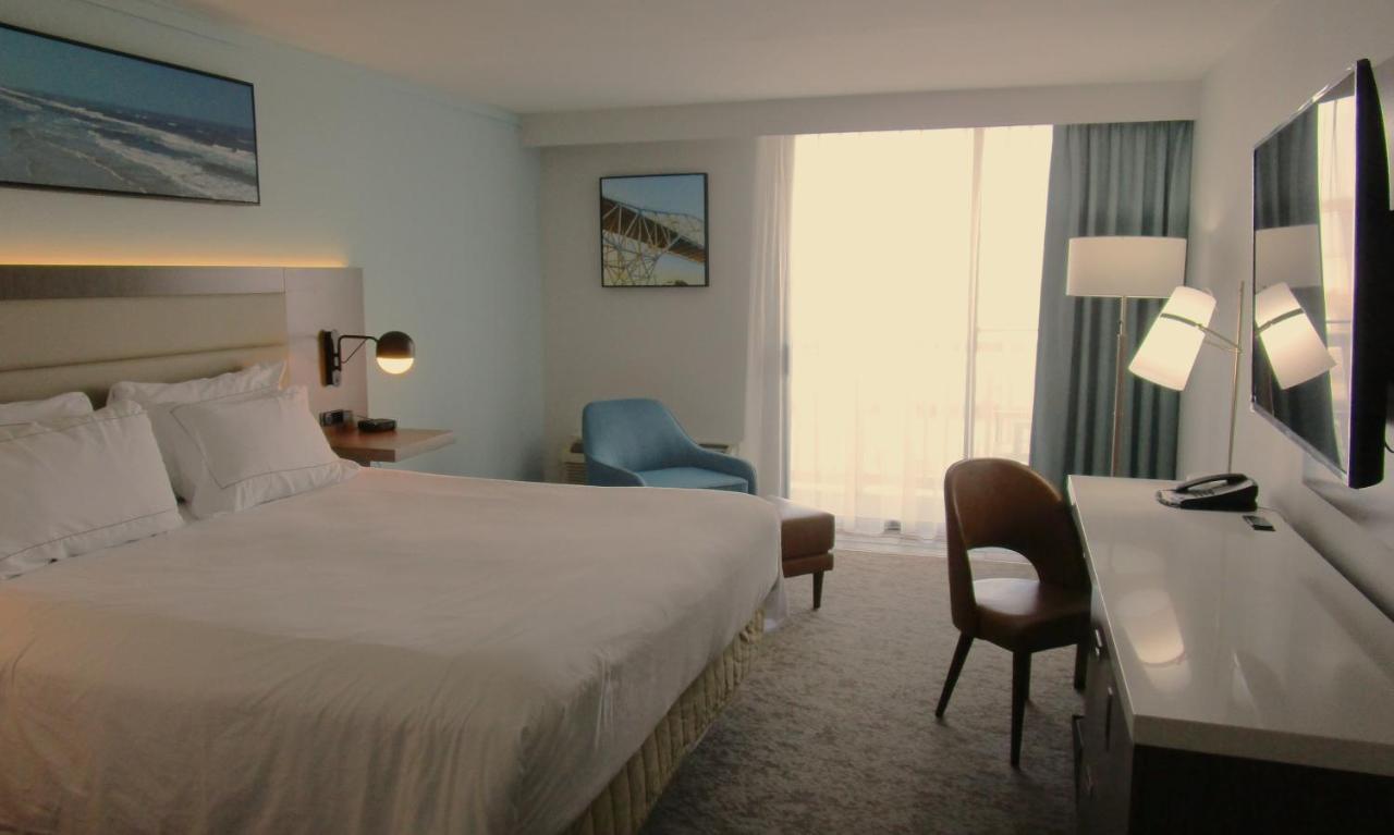 King Room with Side Beach View,1709895759:JPEG