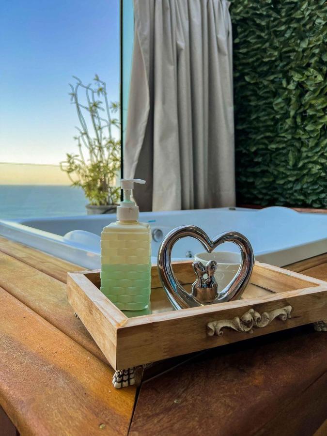 Deluxe Double Room Bath