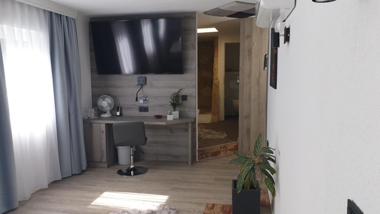 Deluxe Double Room Balcony