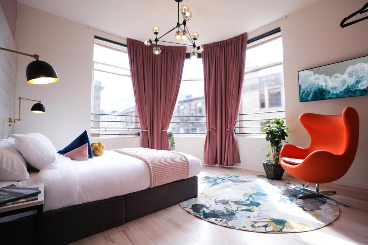 King Size Bed Shared Facilities