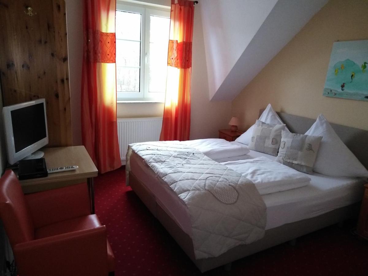 Standard Double Room,1290744091:JPEG