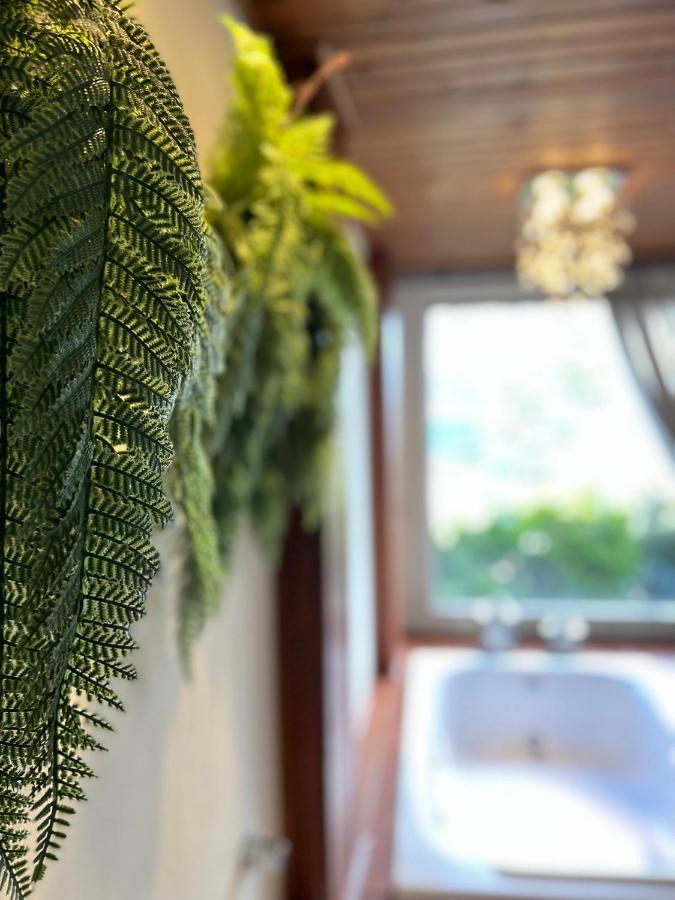 Suite Hot Tub