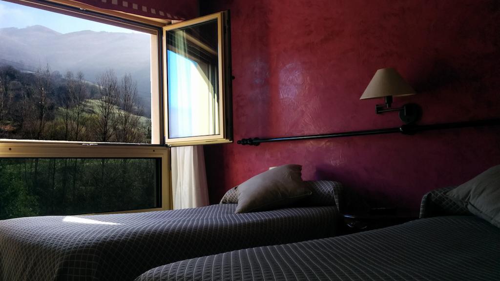 Twin Room,244983577:JPEG