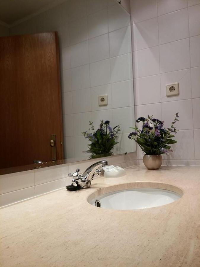 Suite,1299525109:JPEG
