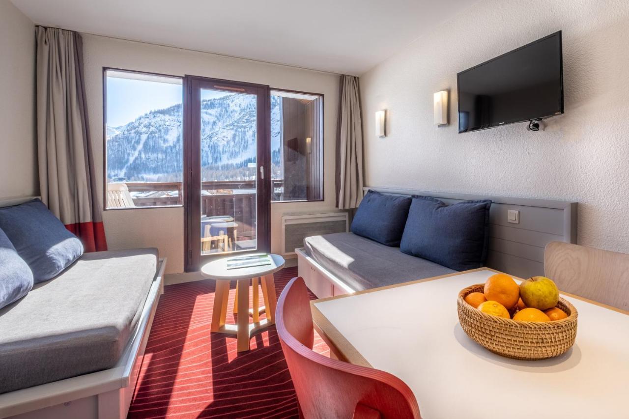One-Bedroom Apartment Open Mountain View