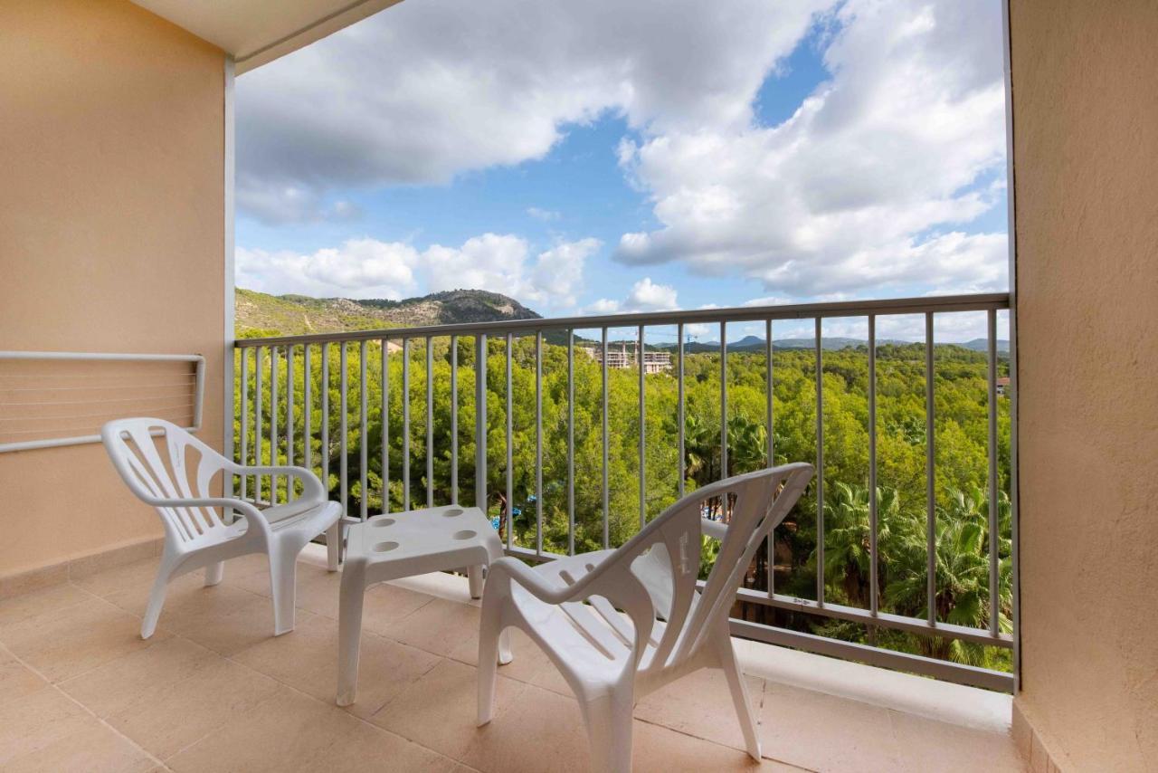 One-Bedroom Apartment Balcony