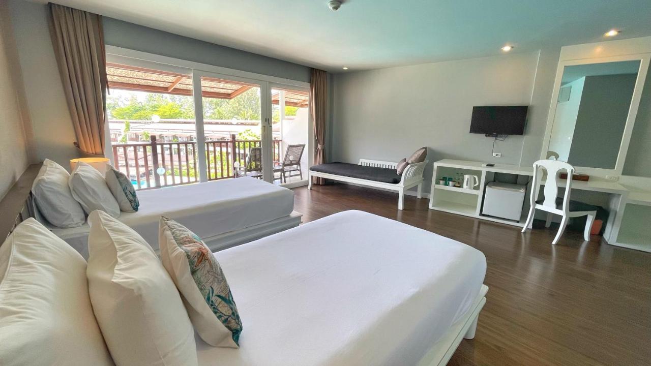 Studio - Vue sur Piscine