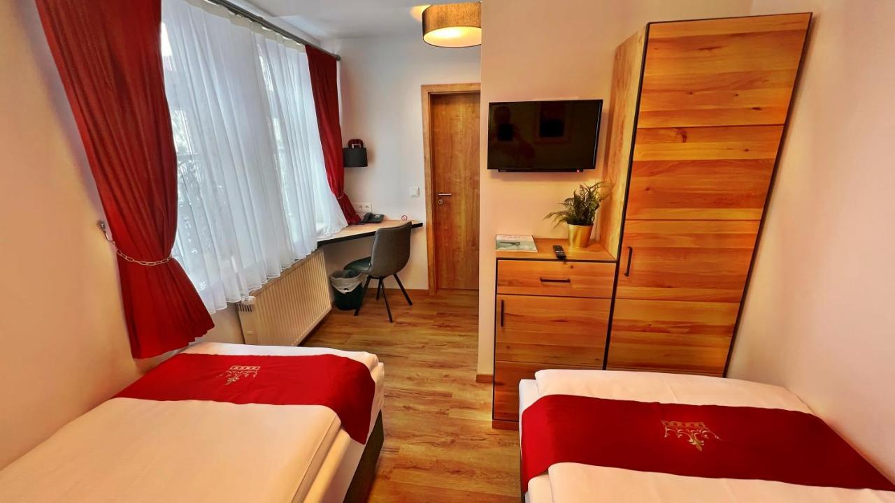 Zweibettzimmer