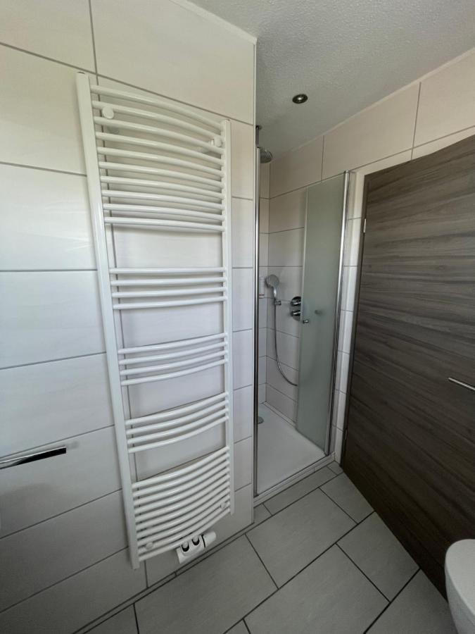 Doppelzimmer mit Balkon und Meerblick