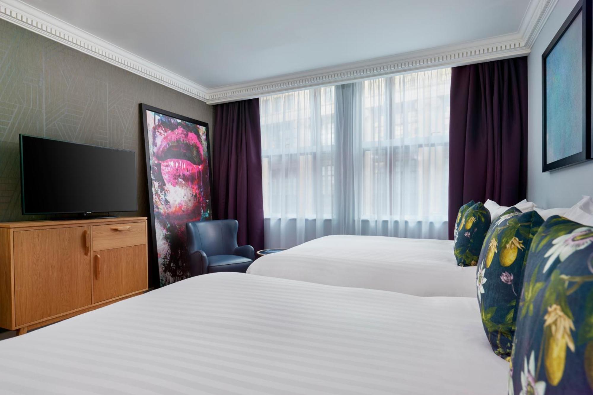 Executive King Room 2 King Beds