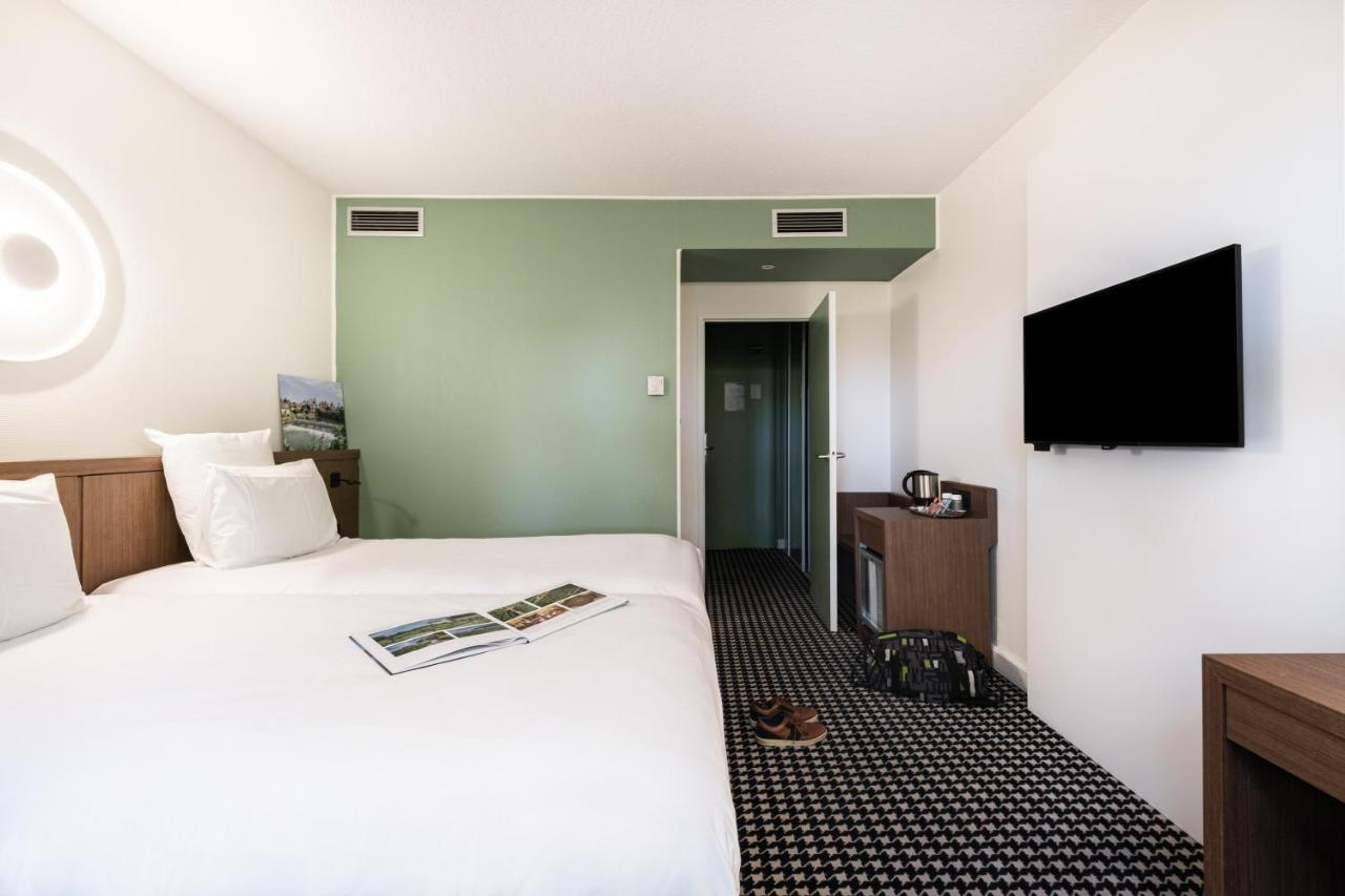 Classic Twin Room Spa Access