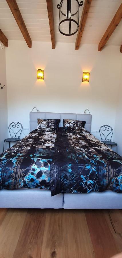 Doppelzimmer mit Gartenblick
