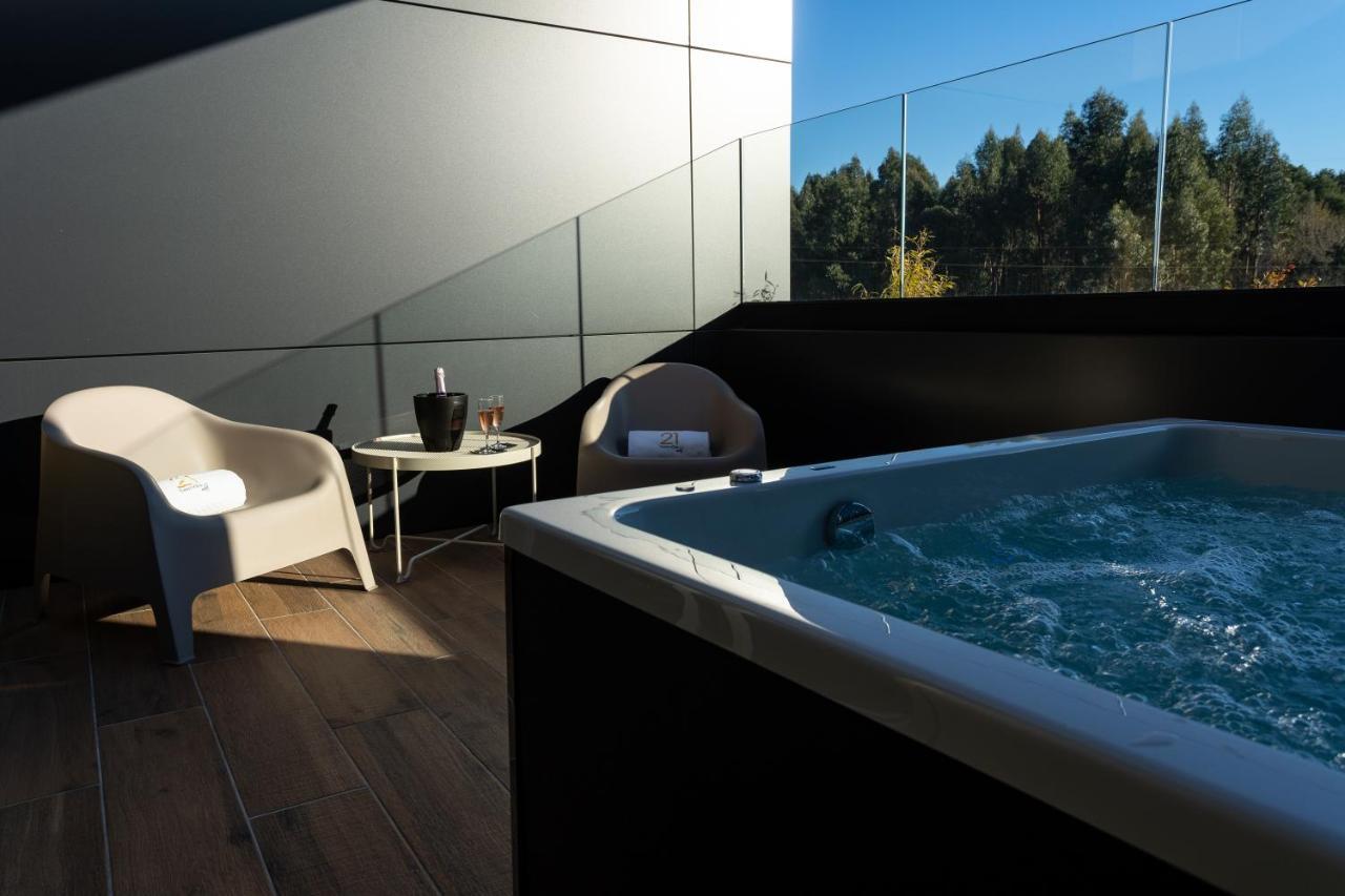 King Suite Spa Bath