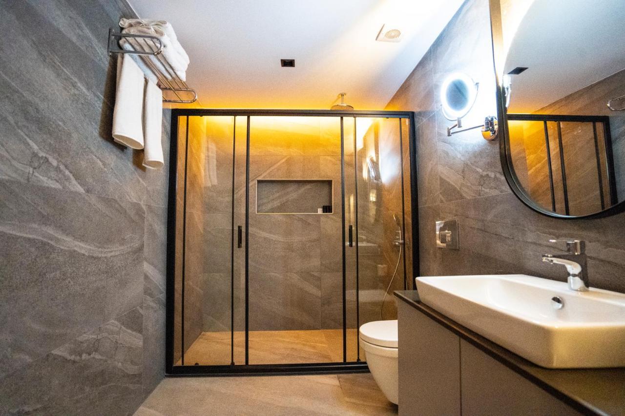 King Deluxe Room Jacuzzi