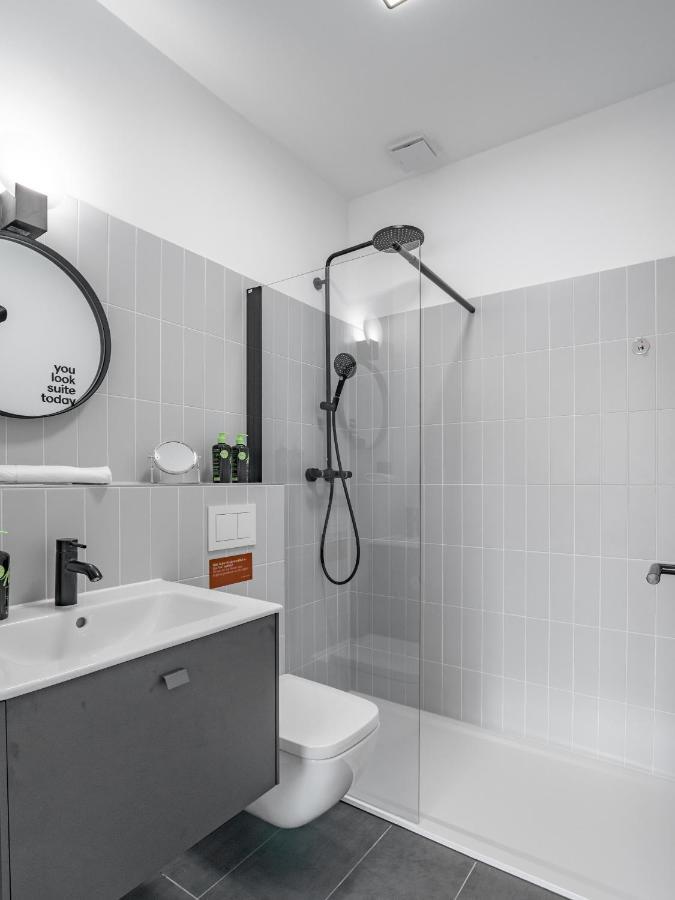 Single Suite