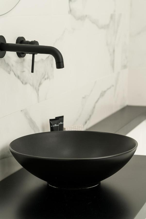 Queen Suite Spa Bath