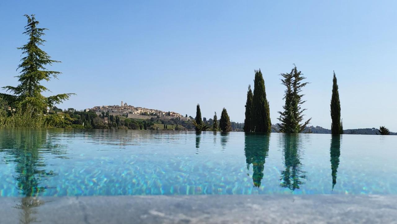 Appartement avec Piscine - Vue sur Jardin