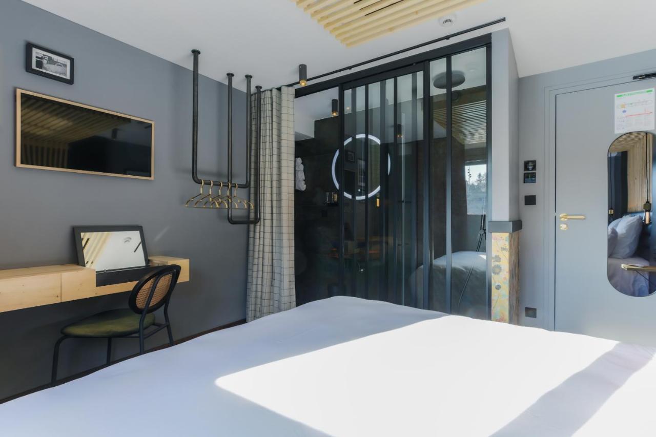 Double Room,1298065666:JPEG