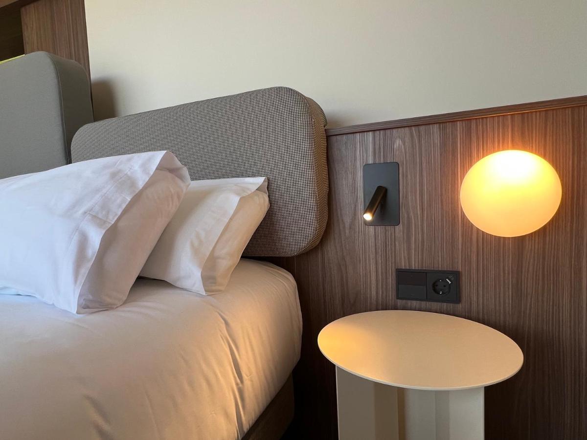 Double Room Mountain View
