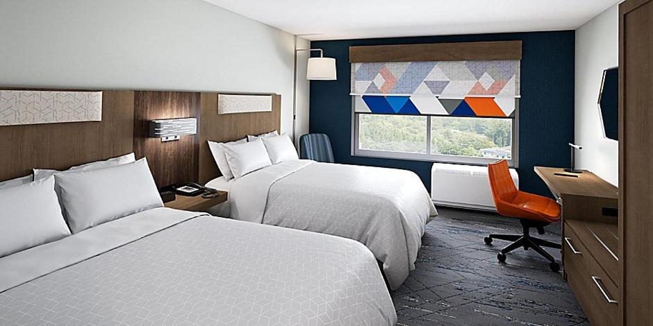 Standard Room Two Queen Beds