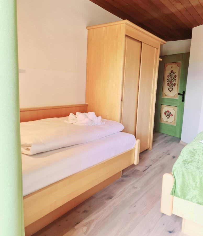 Basic Triple Room