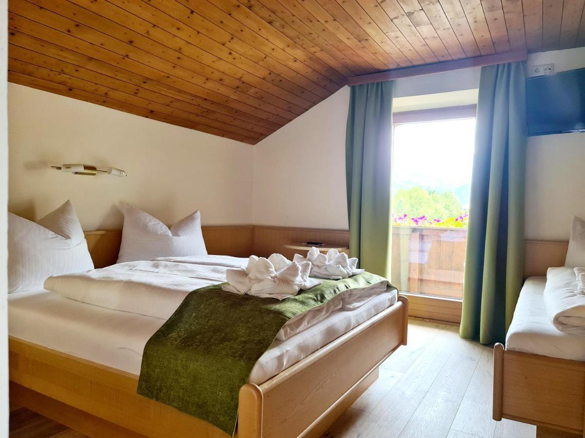 Basic Triple Room
