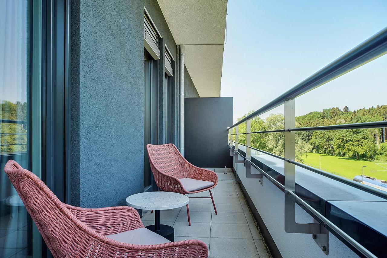 Deluxe Studio Balcony