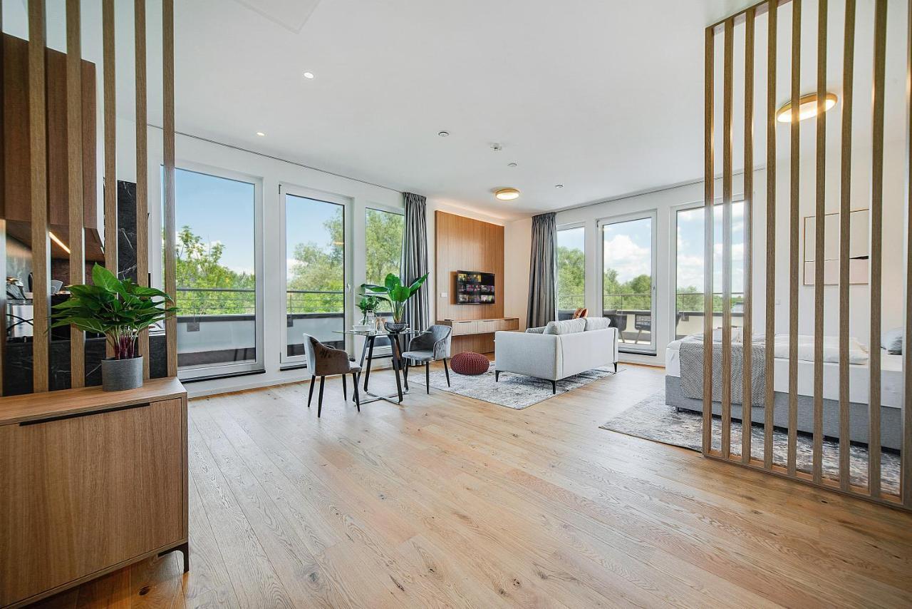 Premium Studio Terrace