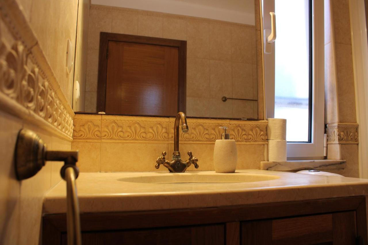 Deluxe Double or Twin Room Garden View