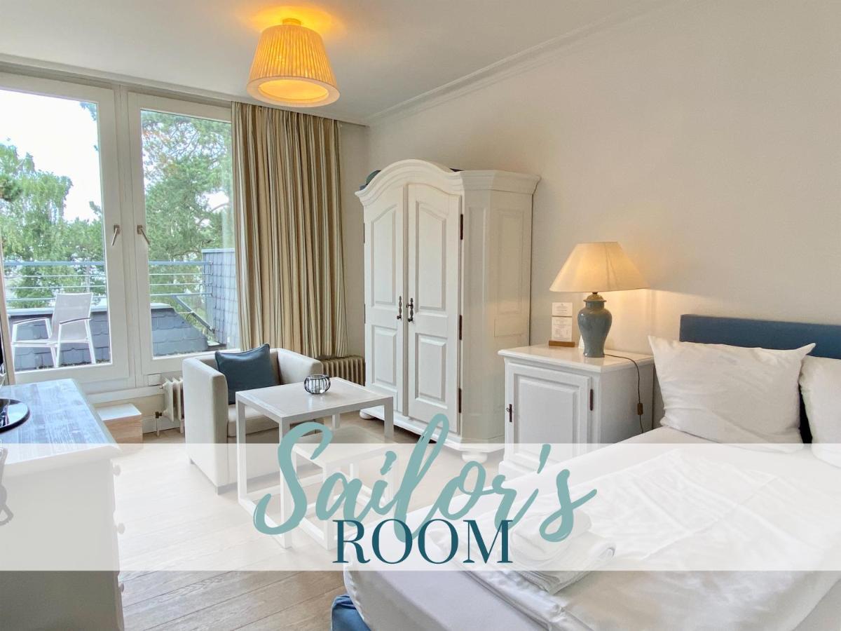 Single Room Balcony