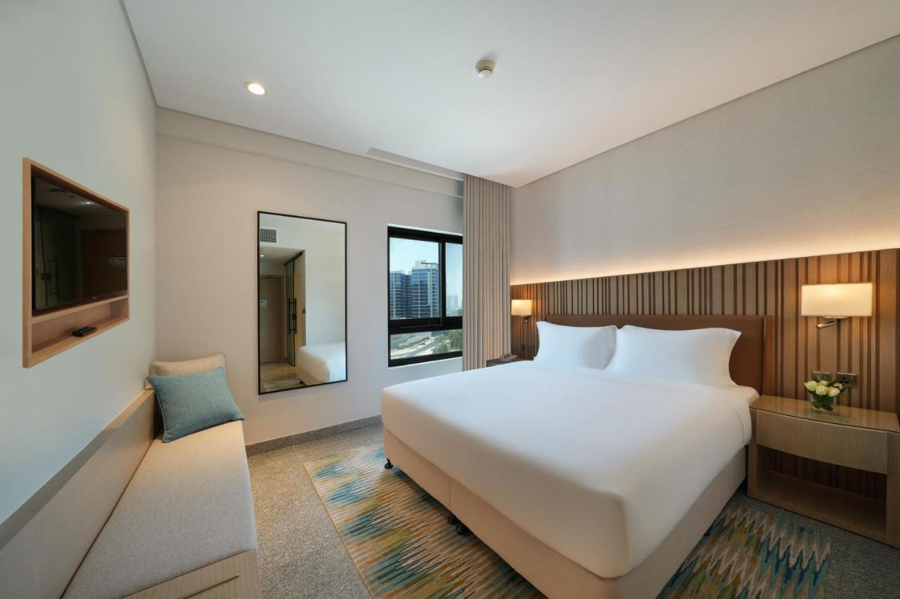 Kamer met Kingsize Bed en Uitzicht op de Stad