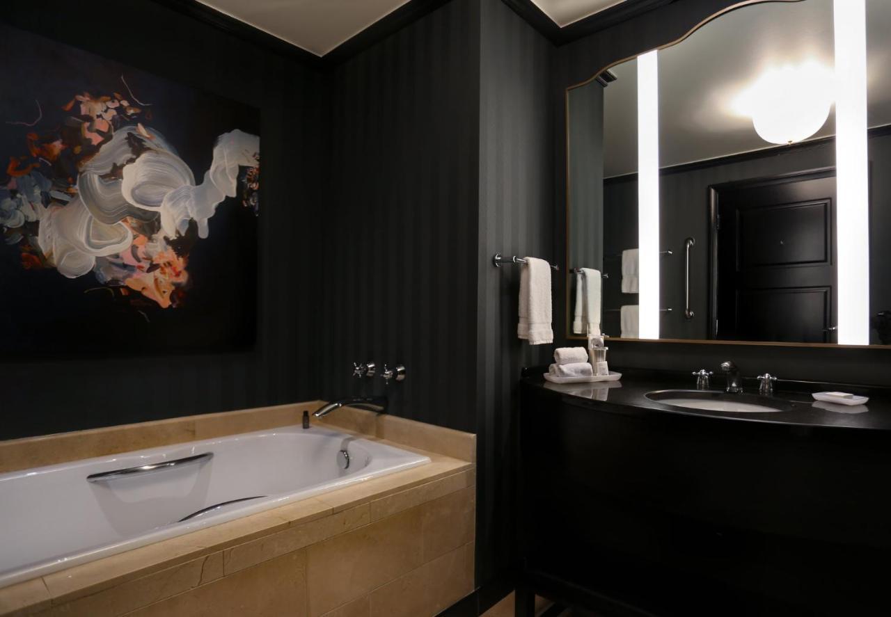 Classic King Room