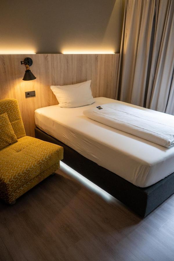 Comfort Single Room