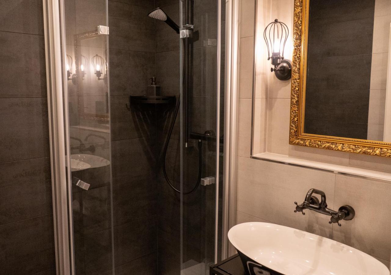 Comfort Single Room