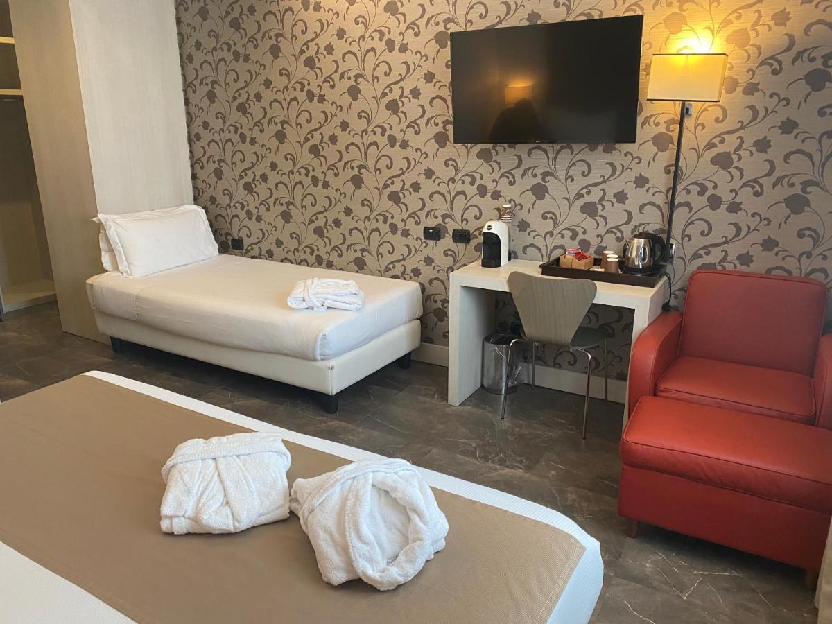 Superior Triple Room,1555299799:JPEG