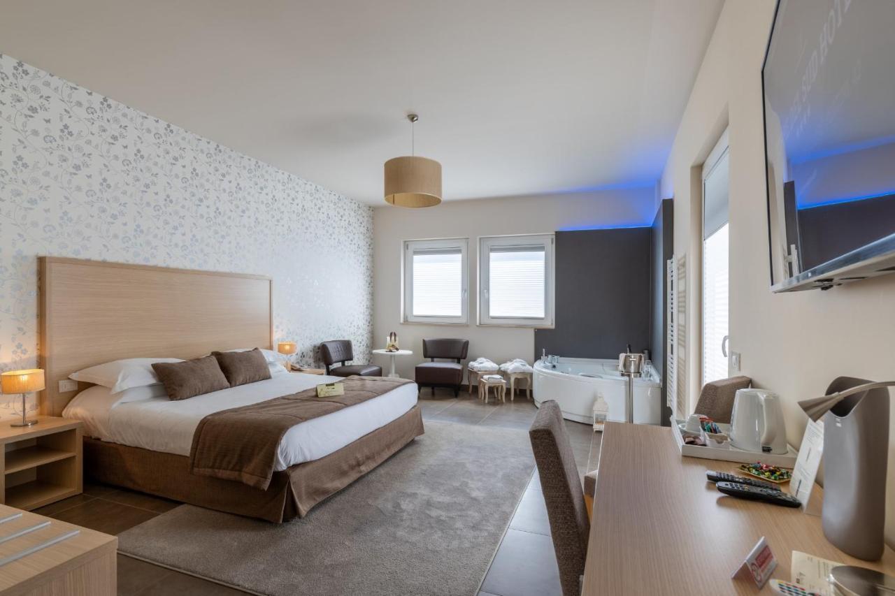 Suite Spa Bath