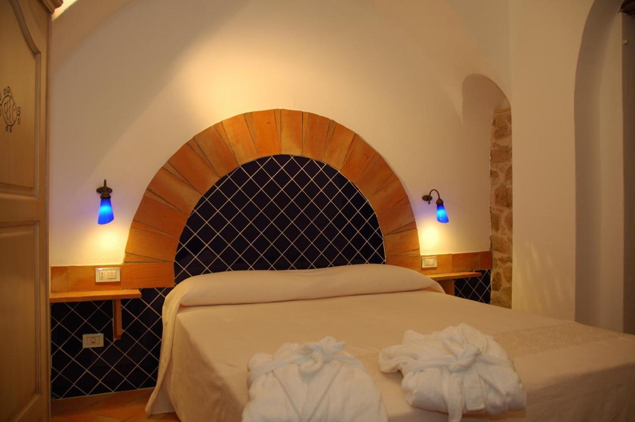 Double or Twin Room Balcony