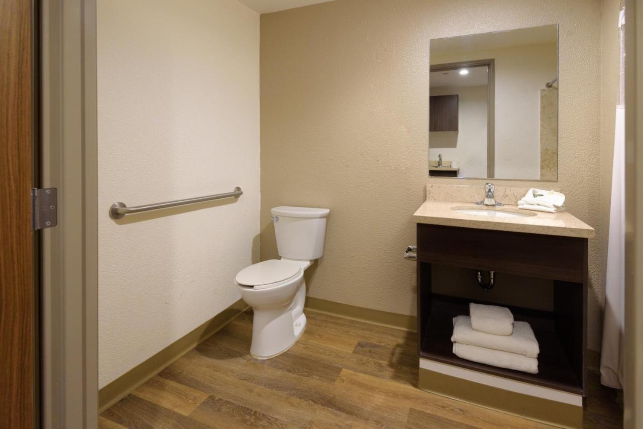 Queen Suite