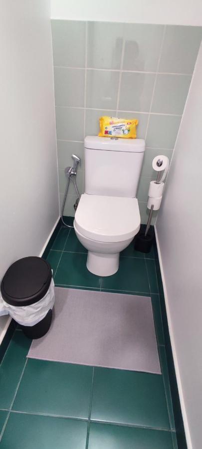 Quarto Twin Standard com Casa de Banho Partilhada