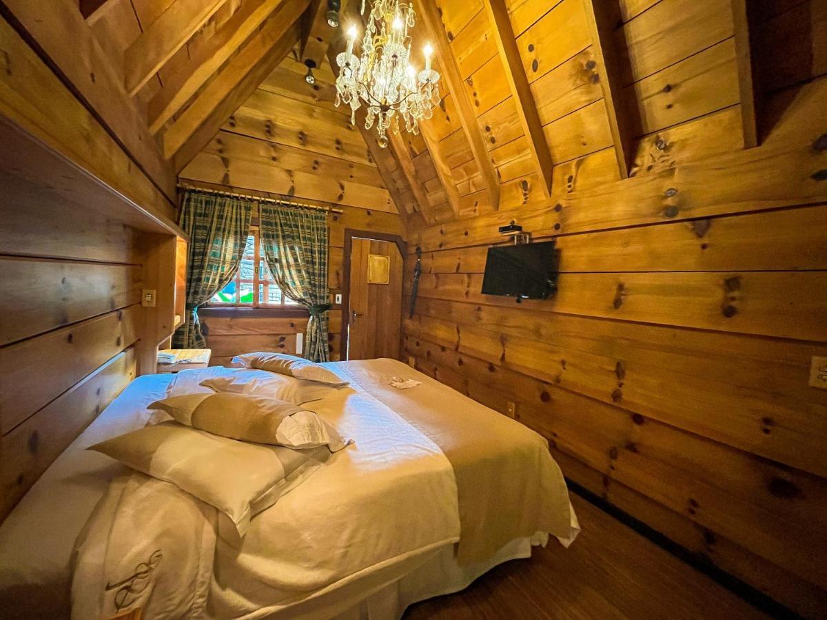 Deluxe Room Double Bed