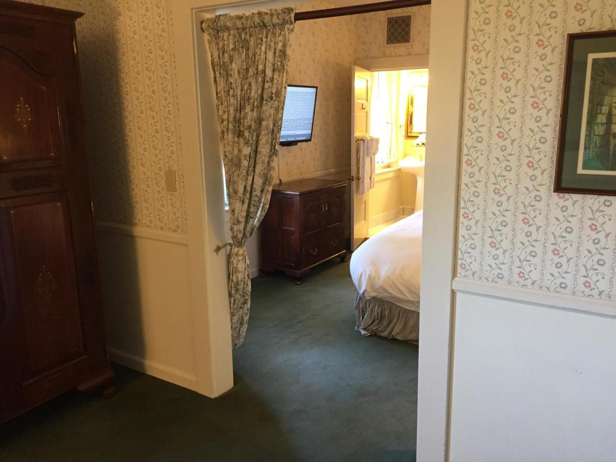 Historic Junior Suite