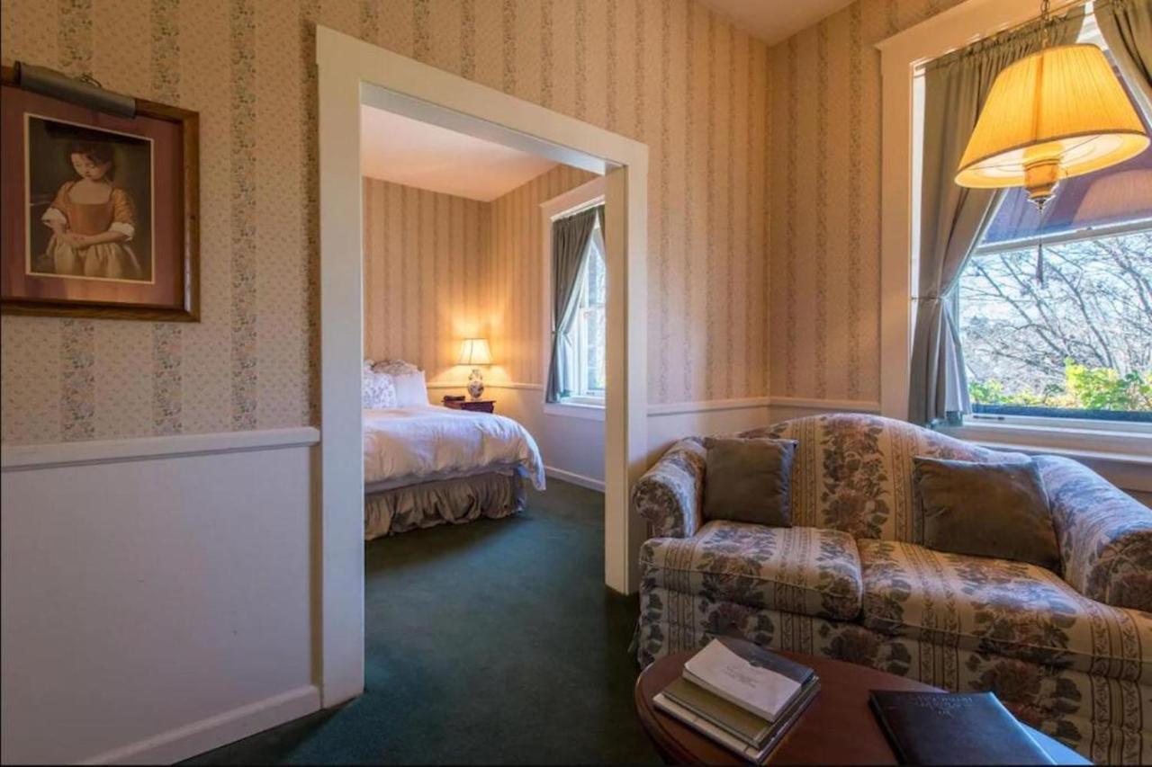 Historic Junior Suite