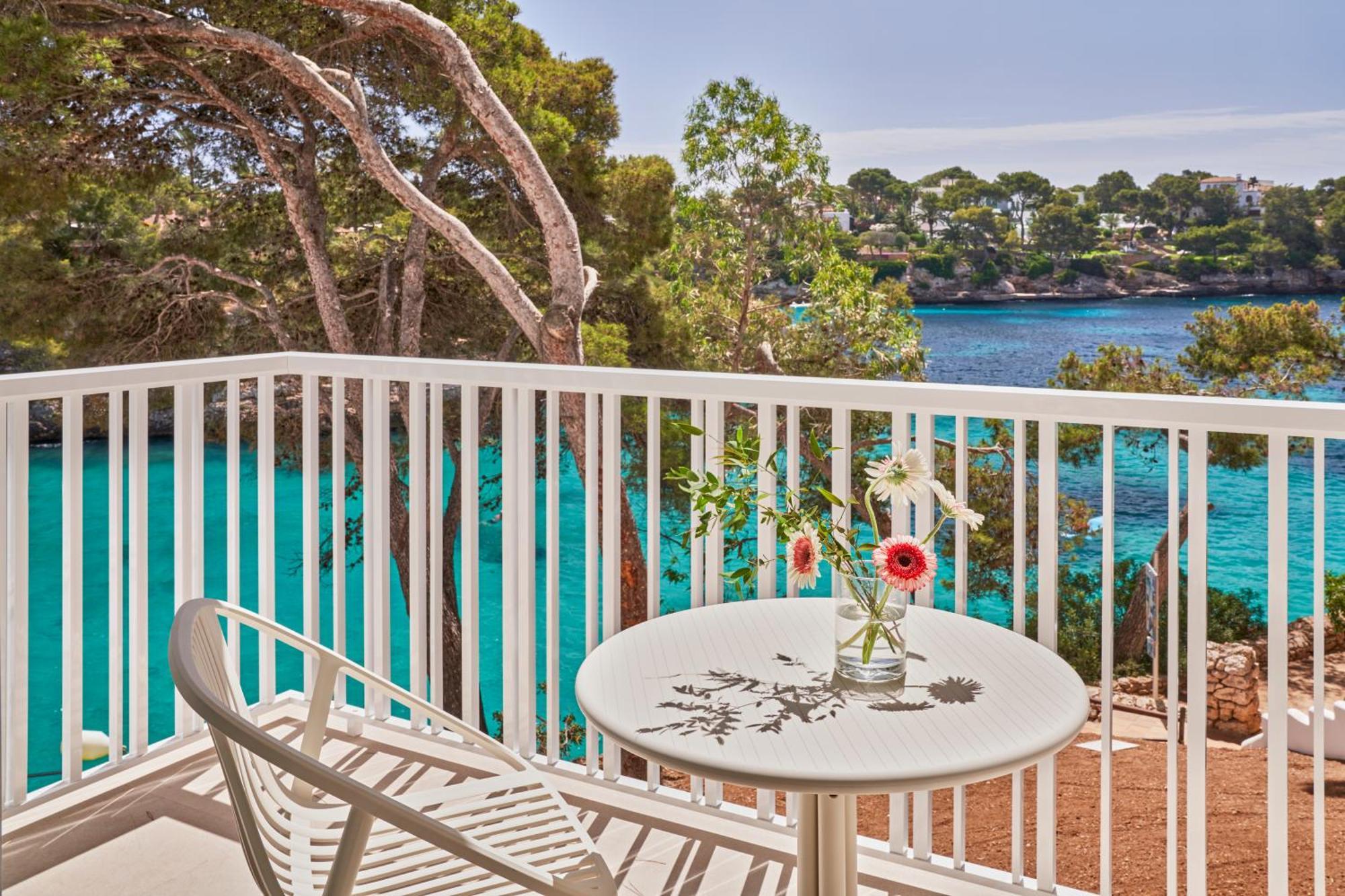 Deluxe Sea View