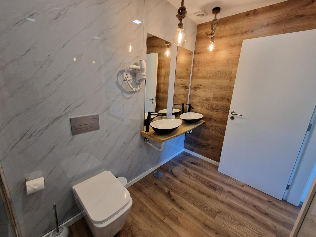 King Room Spa Bath